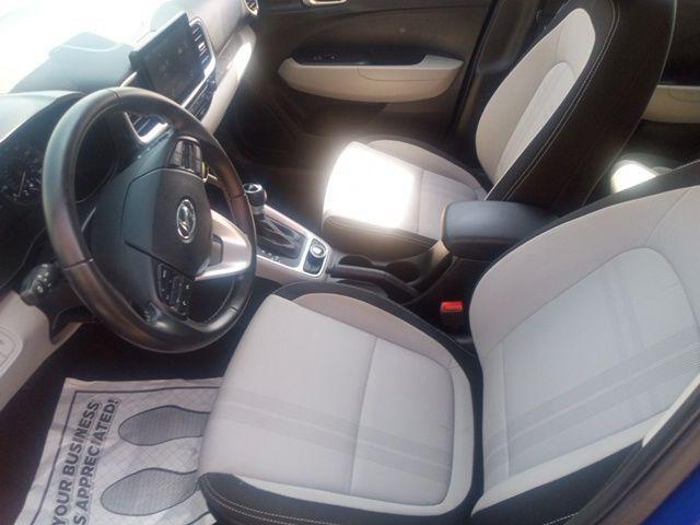 used 2022 Hyundai Venue car, priced at $17,997