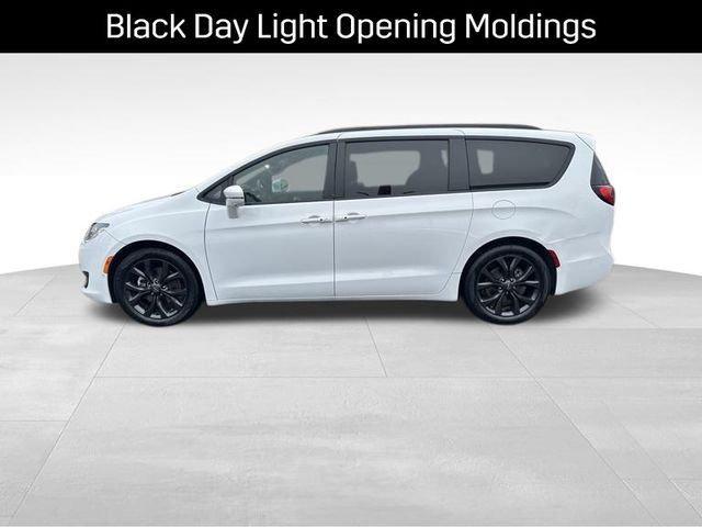 used 2020 Chrysler Pacifica car, priced at $25,000