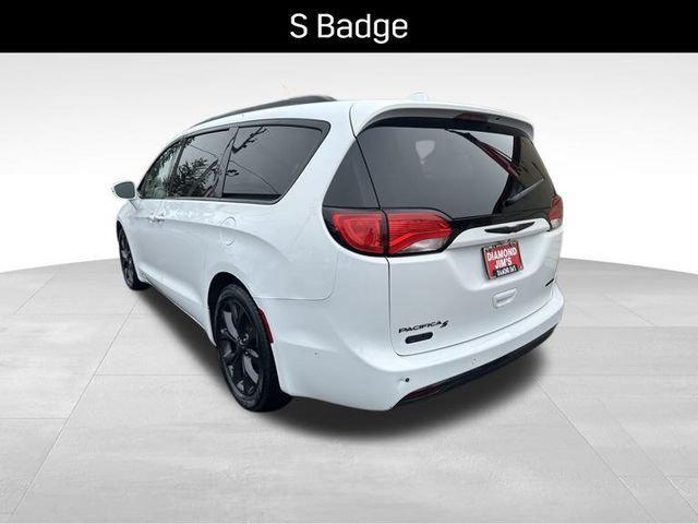 used 2020 Chrysler Pacifica car, priced at $25,000