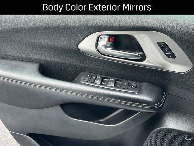 used 2020 Chrysler Pacifica car, priced at $25,000