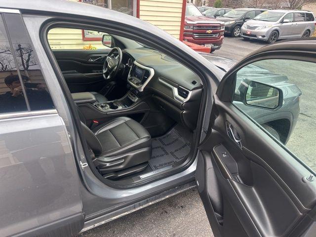 used 2022 GMC Acadia car, priced at $27,500