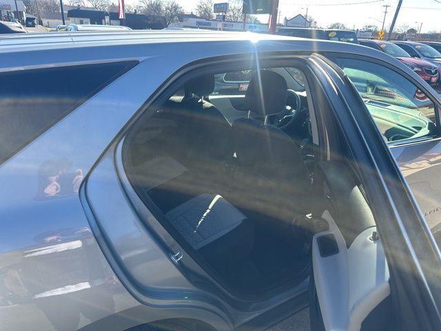 used 2024 Chevrolet Equinox car, priced at $17,998