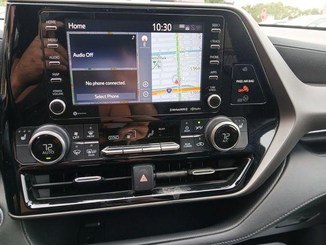 used 2022 Toyota Highlander Hybrid car, priced at $21,997