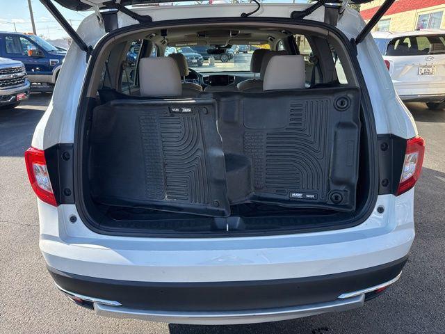 used 2021 Honda Pilot car, priced at $30,000