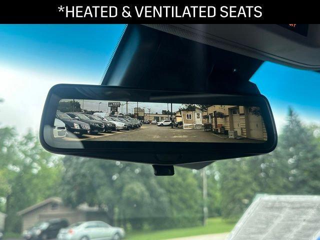 used 2020 Cadillac Escalade car, priced at $29,995