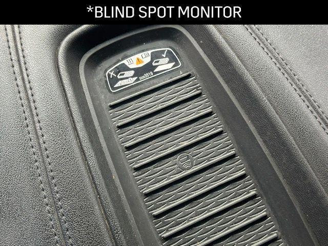 used 2020 Cadillac Escalade car, priced at $29,995