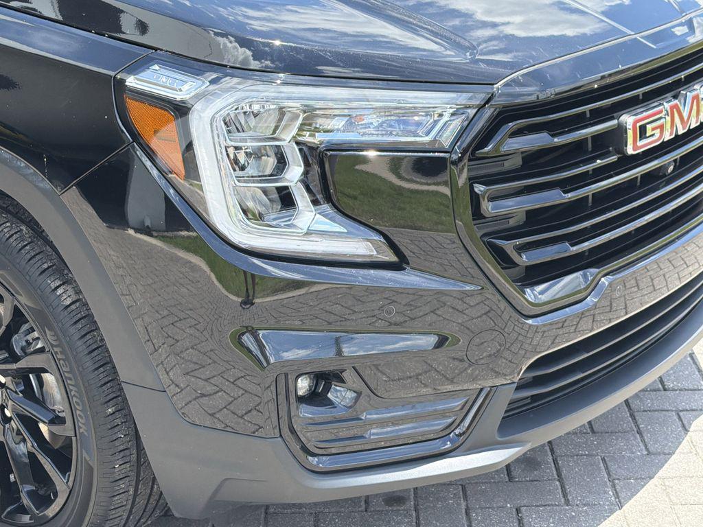 used 2024 GMC Terrain car, priced at $26,892