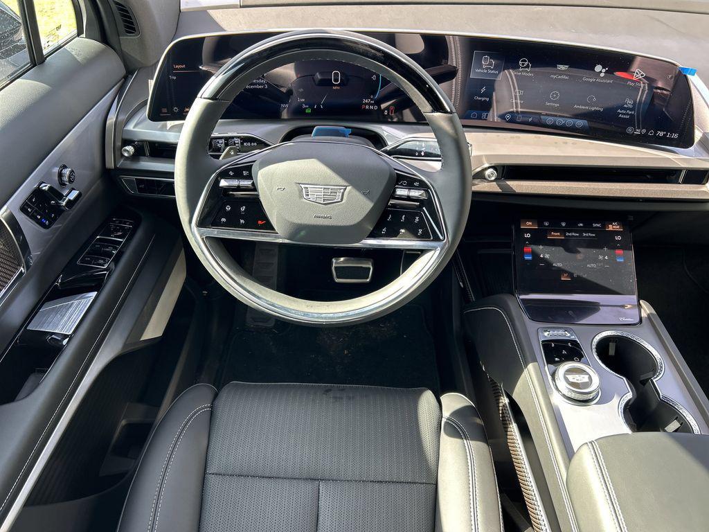 new 2026 Cadillac VISTIQ car, priced at $80,515