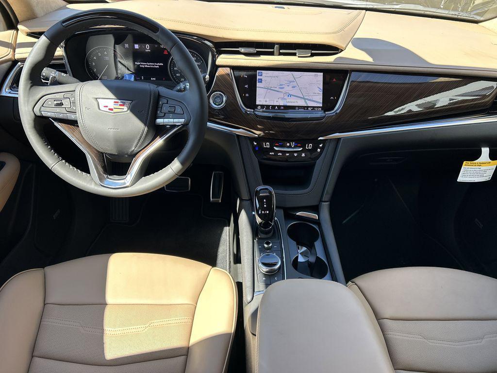 new 2025 Cadillac XT6 car, priced at $78,215