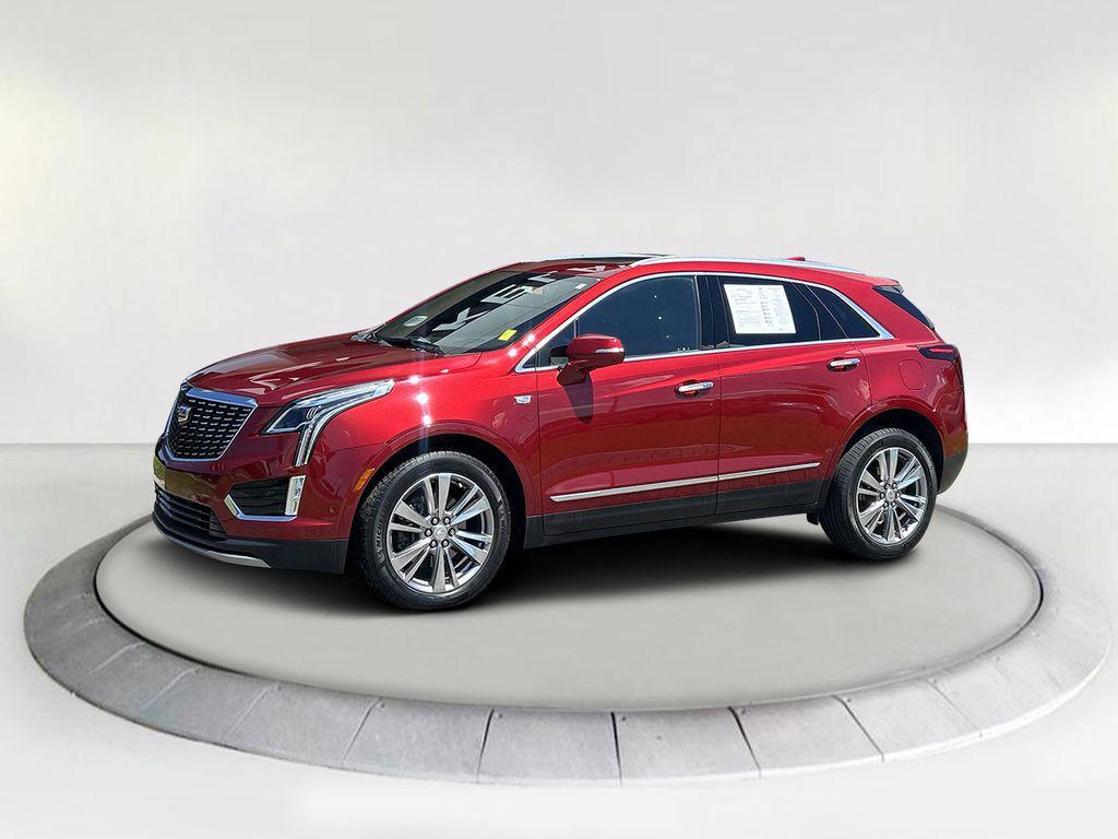 used 2024 Cadillac XT5 car, priced at $39,877