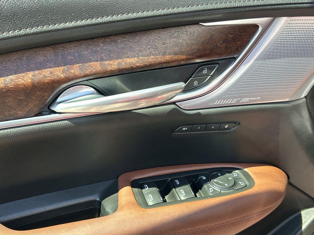 used 2024 Cadillac XT5 car, priced at $39,488