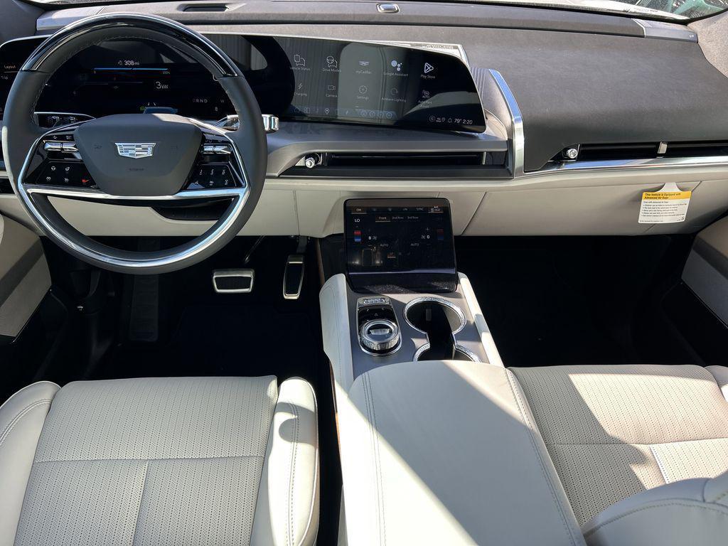 new 2026 Cadillac VISTIQ car, priced at $81,390