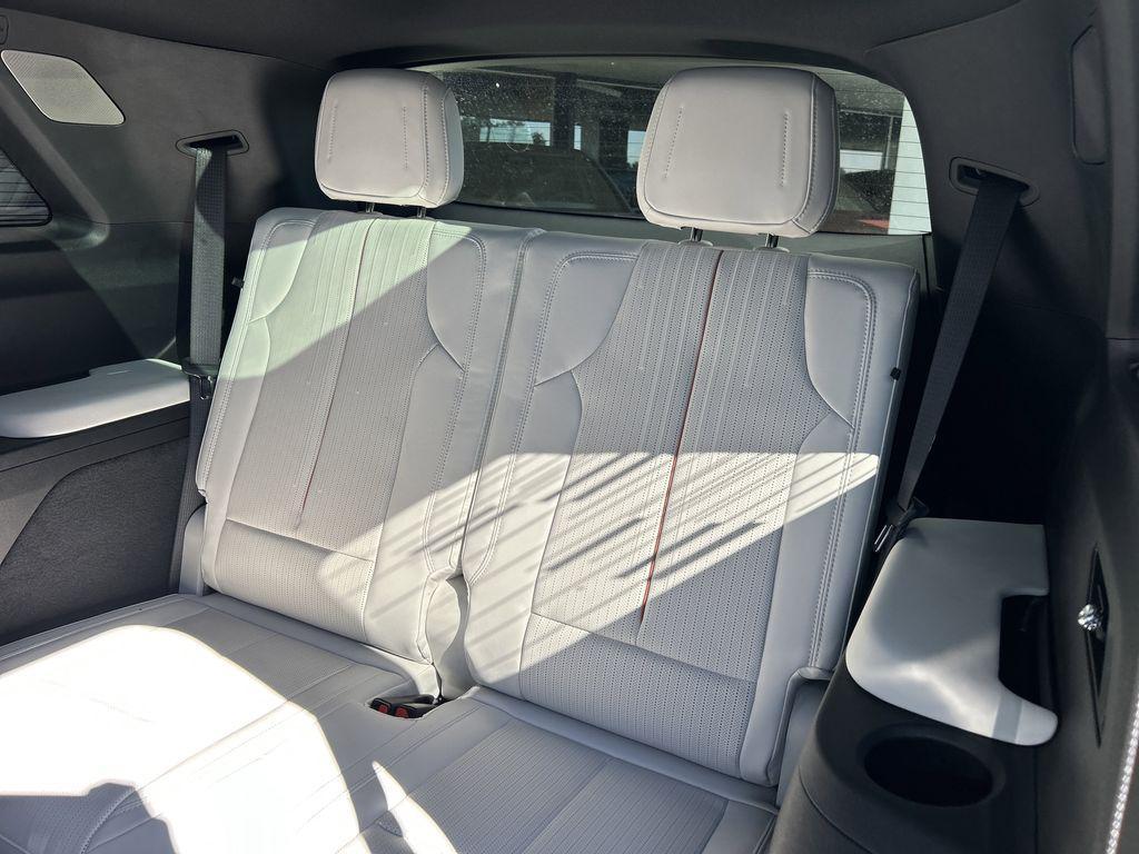 new 2026 Cadillac VISTIQ car, priced at $81,390