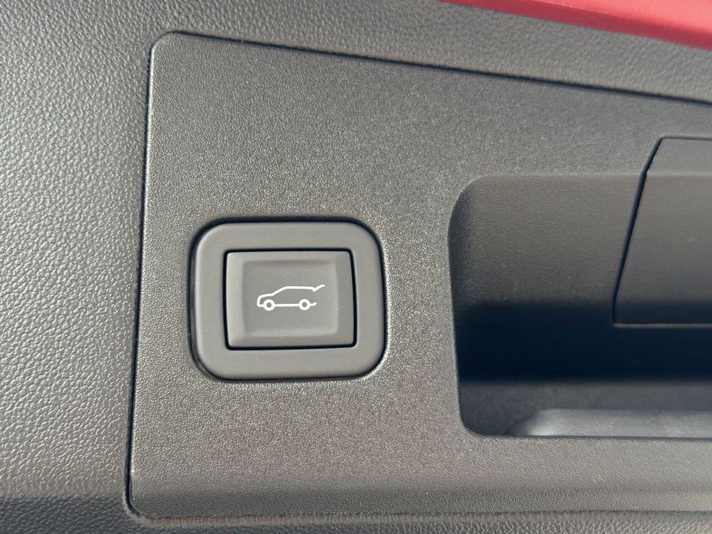 new 2026 Cadillac XT5 car, priced at $64,140