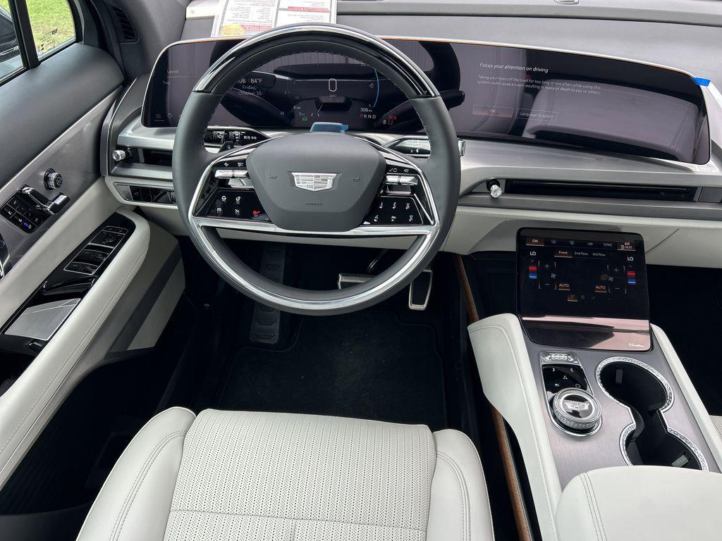 new 2026 Cadillac VISTIQ car, priced at $79,890