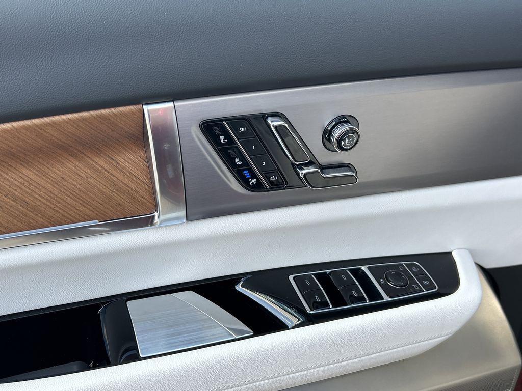 new 2026 Cadillac VISTIQ car