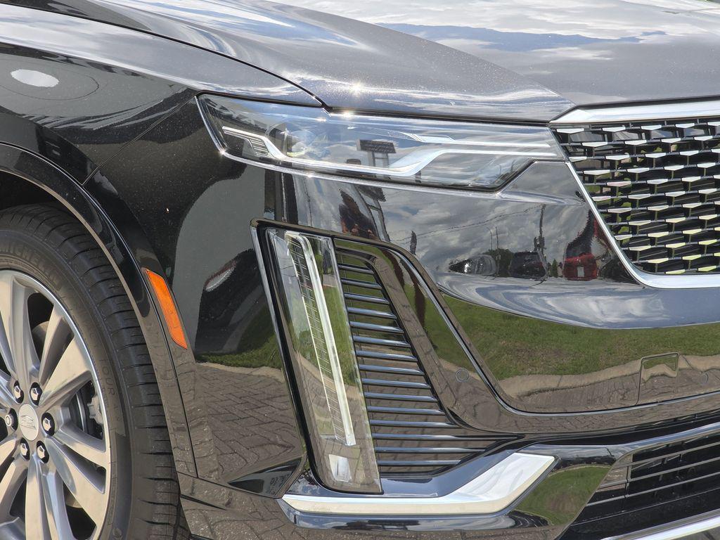 new 2025 Cadillac XT6 car, priced at $57,415