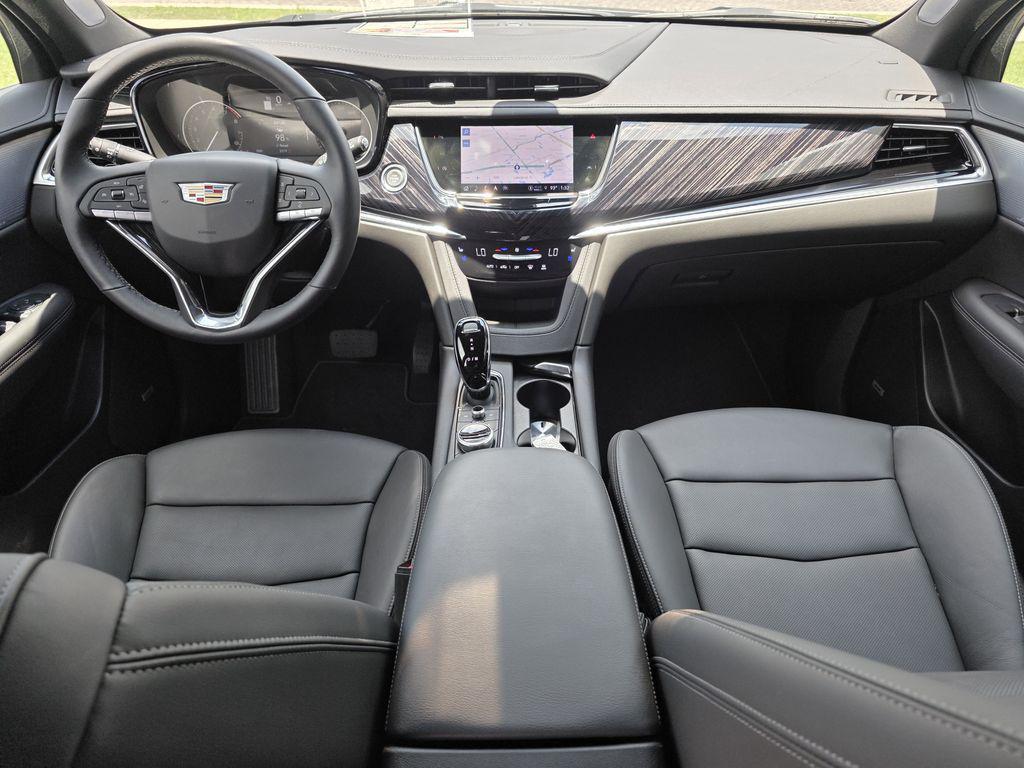 new 2025 Cadillac XT6 car, priced at $57,415