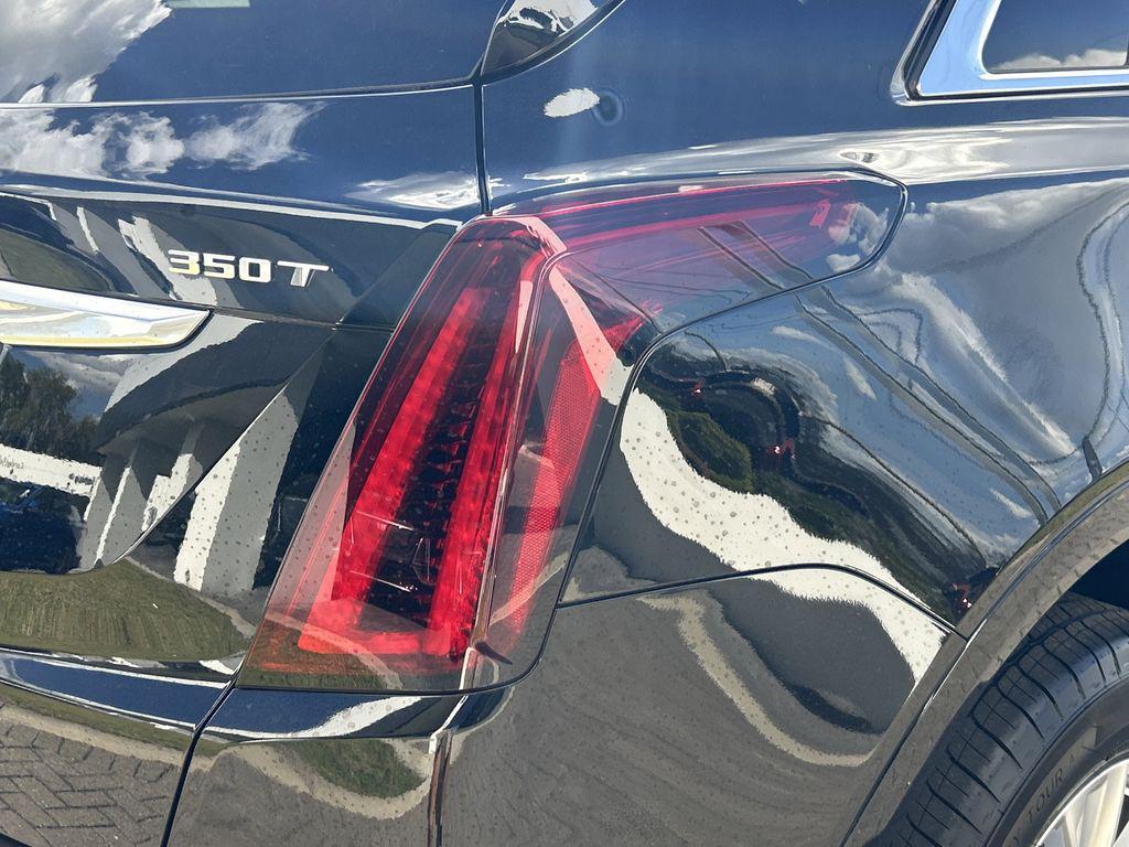 new 2026 Cadillac XT5 car, priced at $48,420