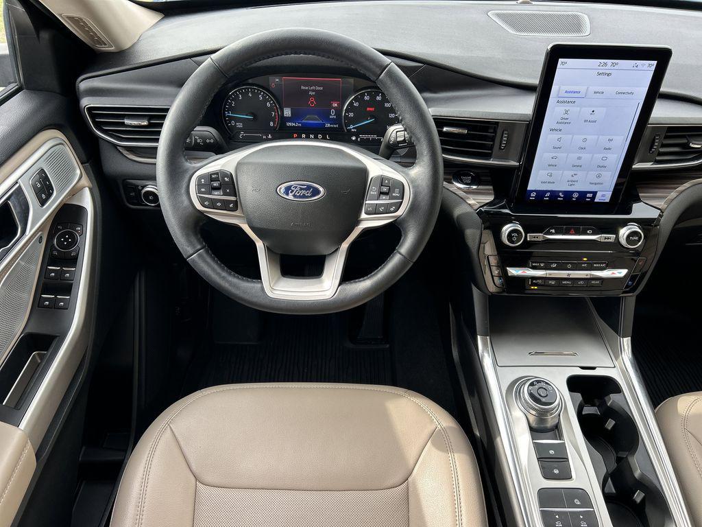 used 2022 Ford Explorer car, priced at $31,889