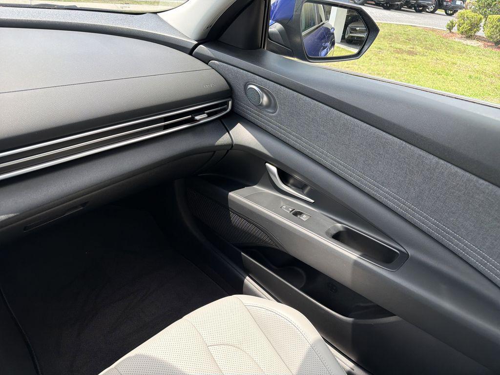 used 2023 Hyundai ELANTRA HEV car, priced at $23,787