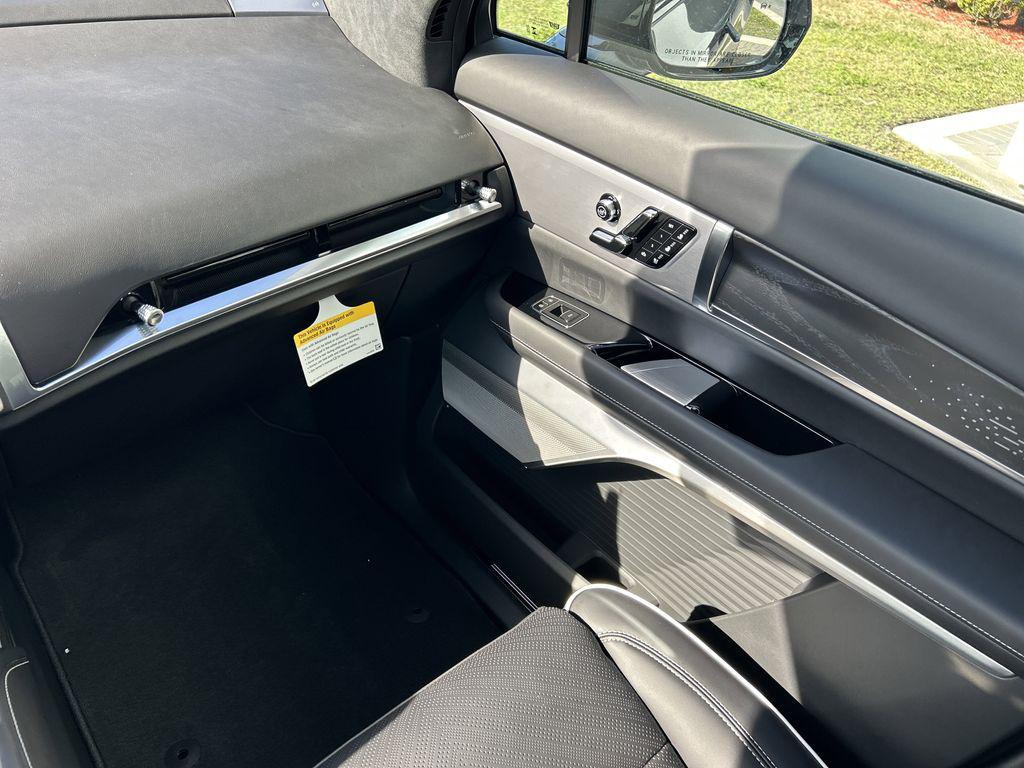 new 2026 Cadillac VISTIQ car, priced at $98,465