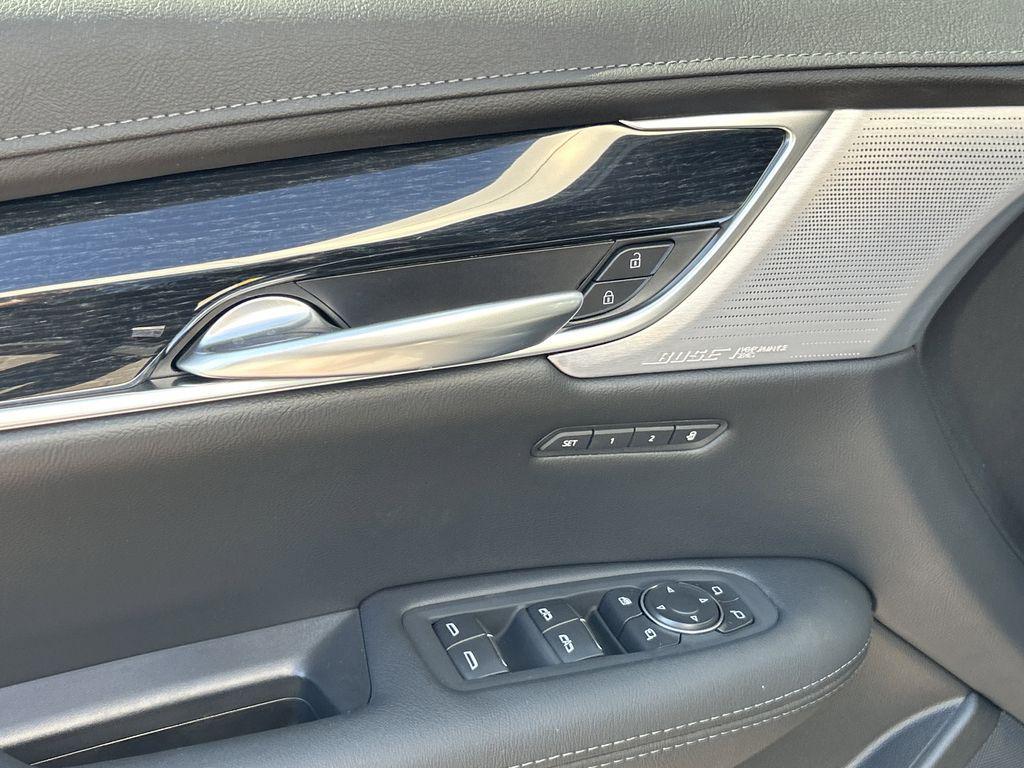 new 2026 Cadillac XT5 car, priced at $59,095