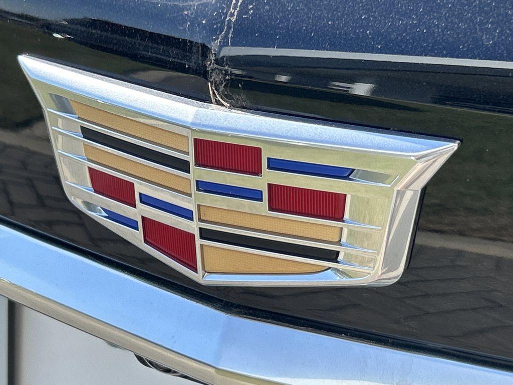 new 2026 Cadillac XT5 car, priced at $59,095