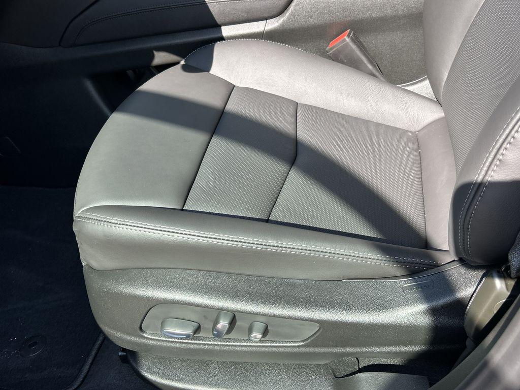 new 2026 Cadillac XT5 car, priced at $59,095