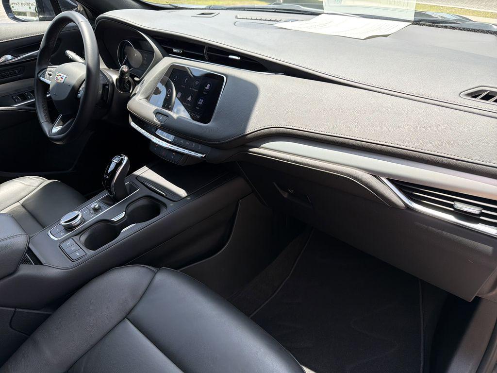 used 2023 Cadillac XT4 car, priced at $32,425