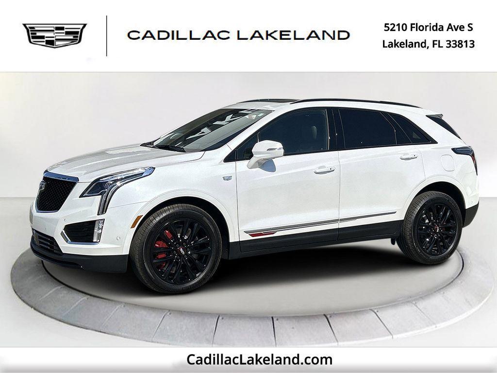 new 2025 Cadillac XT5 car, priced at $67,685