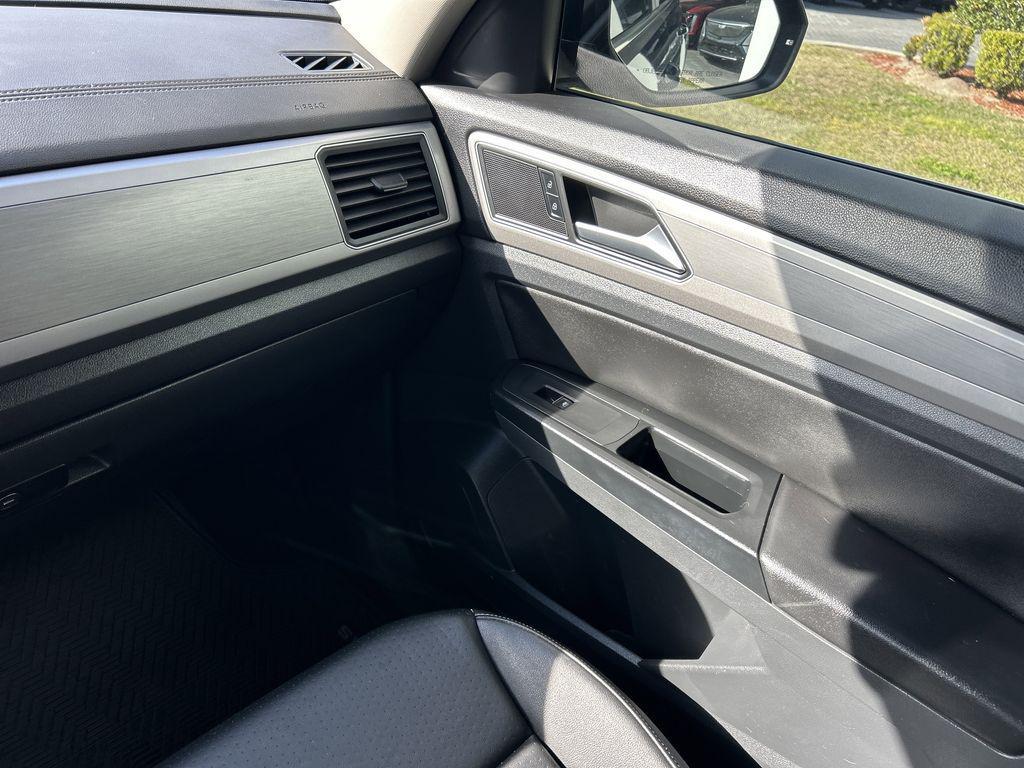 used 2019 Volkswagen Atlas car, priced at $17,788