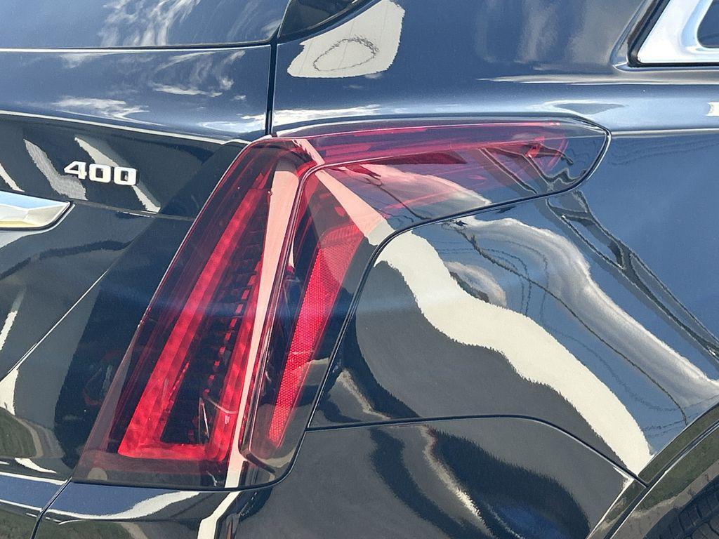 new 2026 Cadillac XT5 car, priced at $59,095