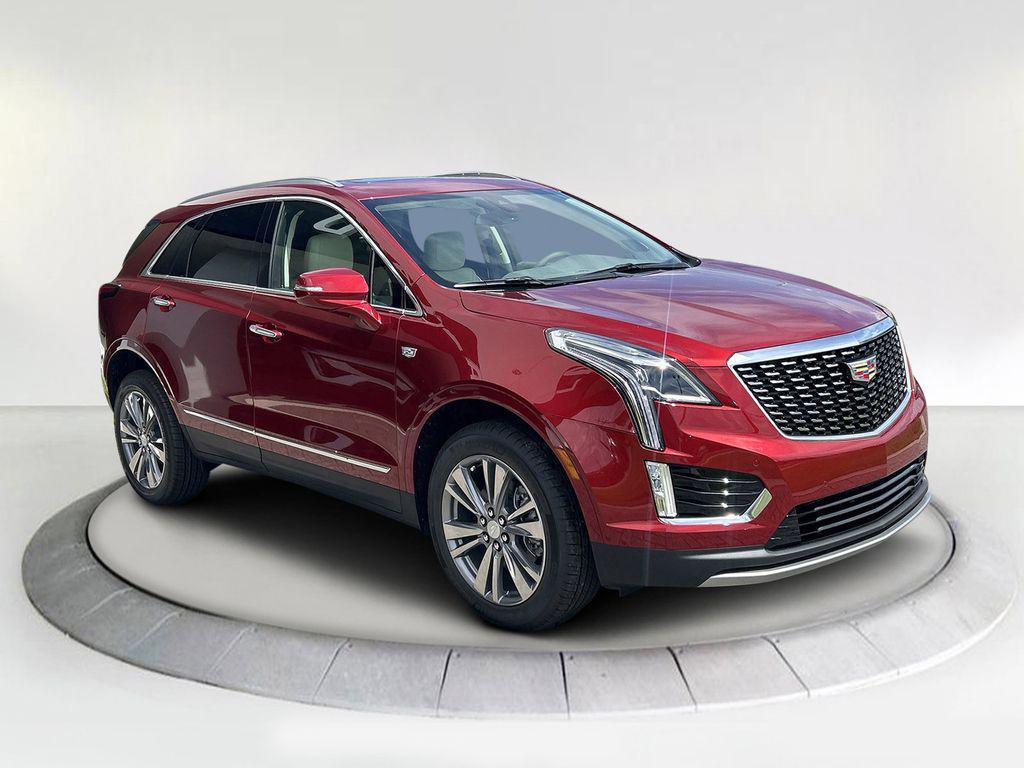 new 2025 Cadillac XT5 car, priced at $54,515