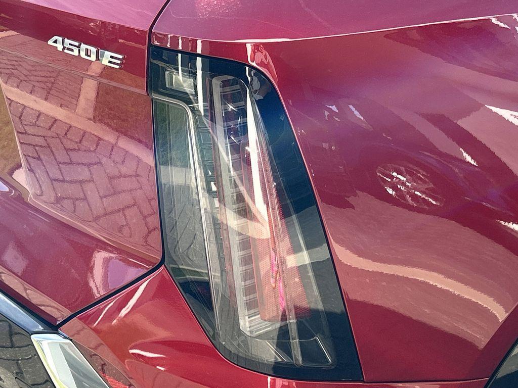 new 2026 Cadillac OPTIQ car, priced at $54,519