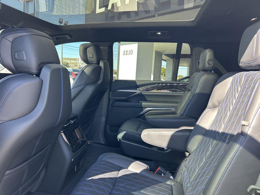 new 2026 Cadillac Escalade IQL car