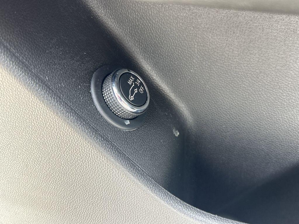 used 2023 Cadillac XT6 car, priced at $36,589