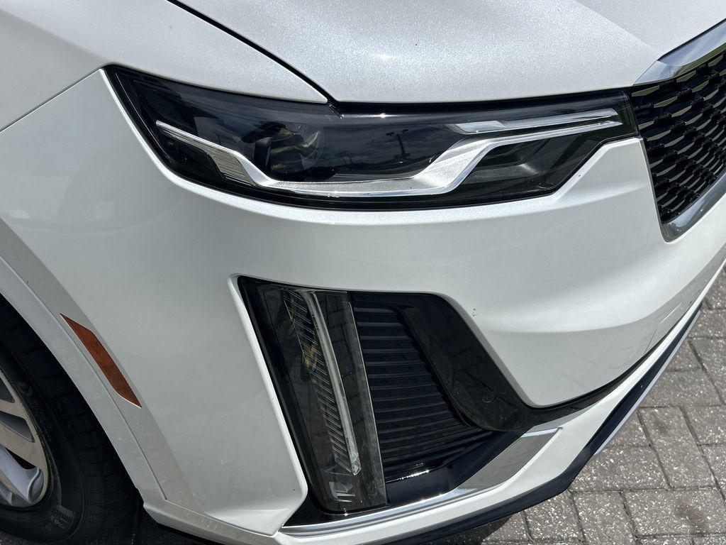 used 2023 Cadillac XT6 car, priced at $36,589
