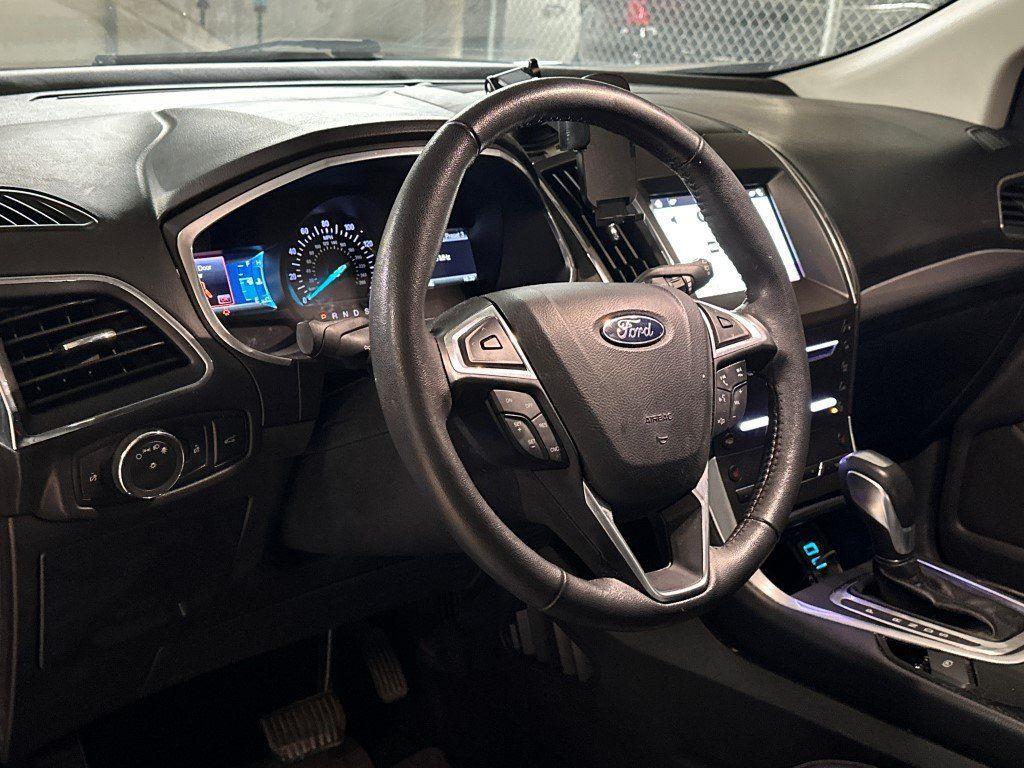 used 2018 Ford Edge car, priced at $14,895