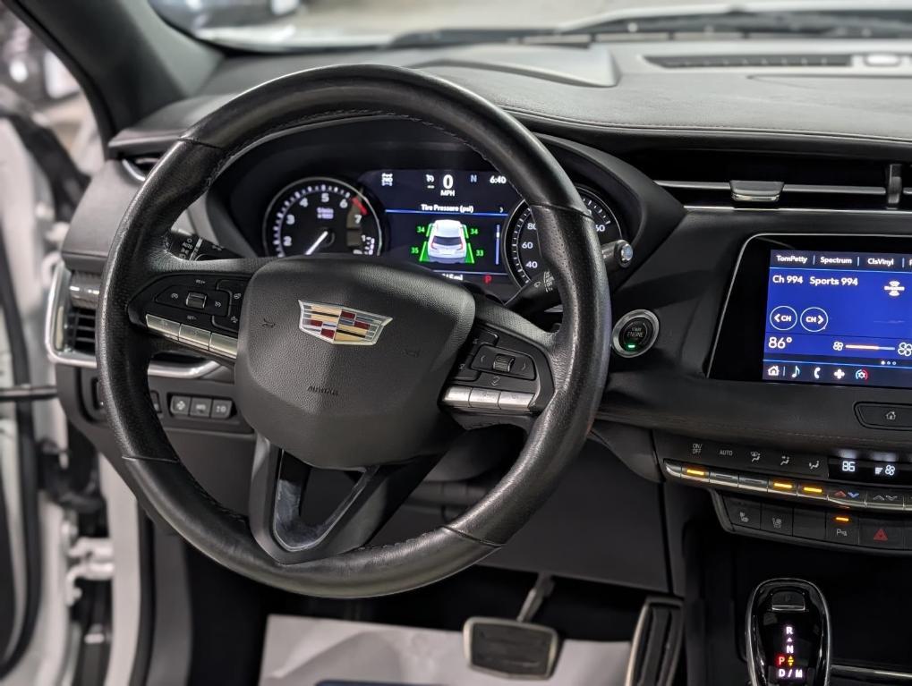 used 2021 Cadillac XT4 car, priced at $24,895