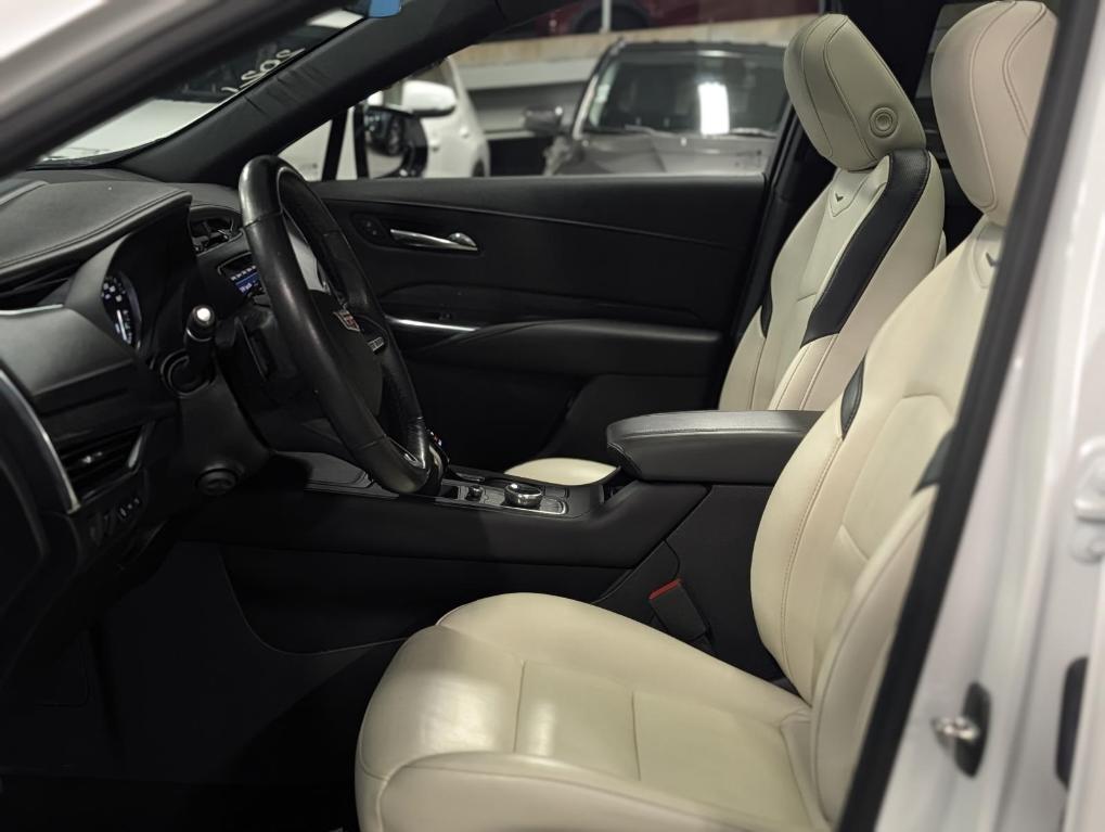 used 2021 Cadillac XT4 car, priced at $24,895