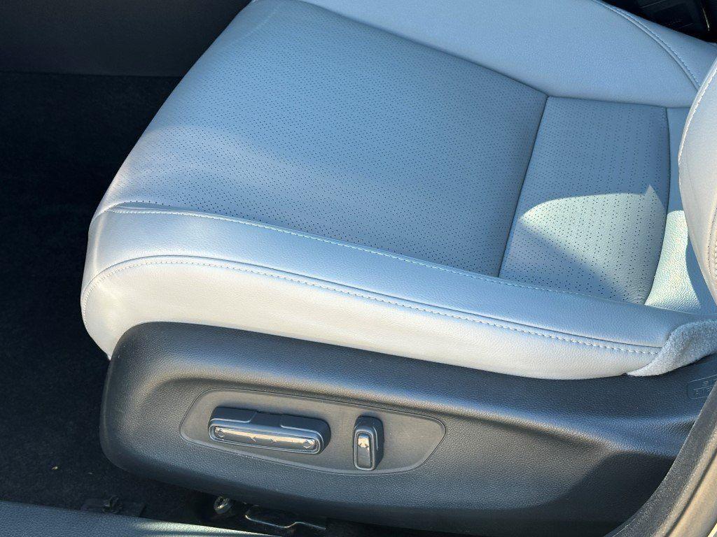 used 2025 Honda Civic Hybrid car, priced at $27,695