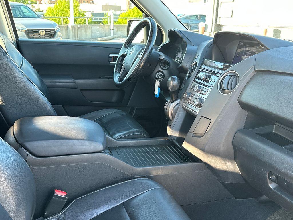 used 2015 Honda Pilot car, priced at $15,795