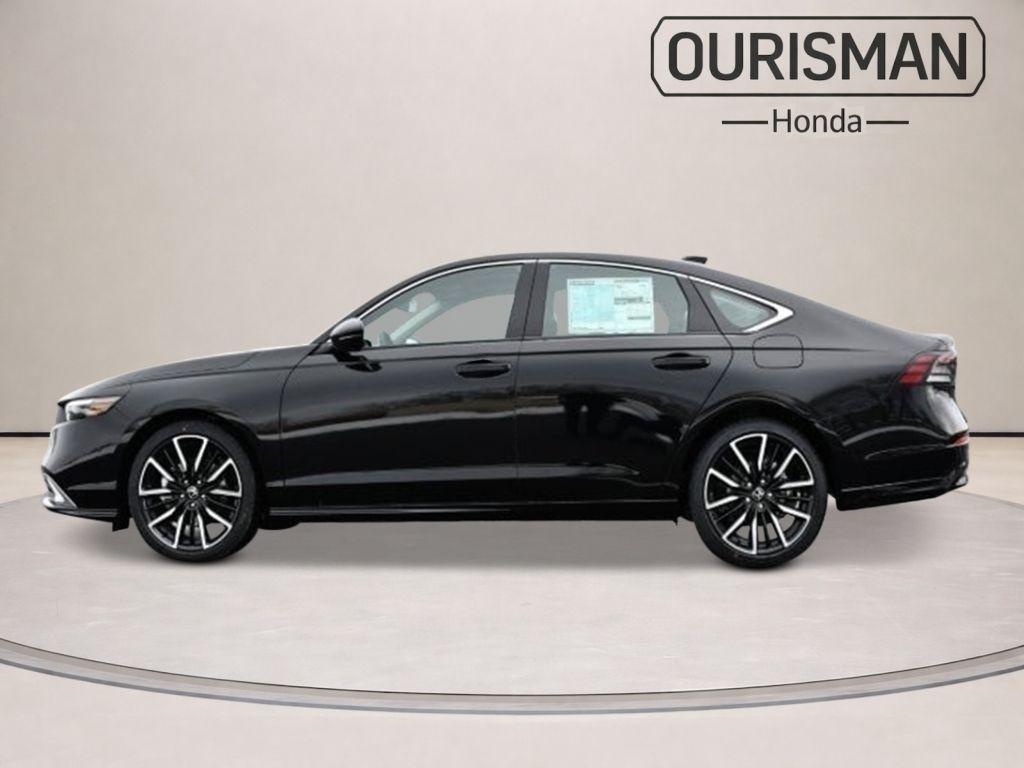 new 2026 Honda Accord Hybrid car