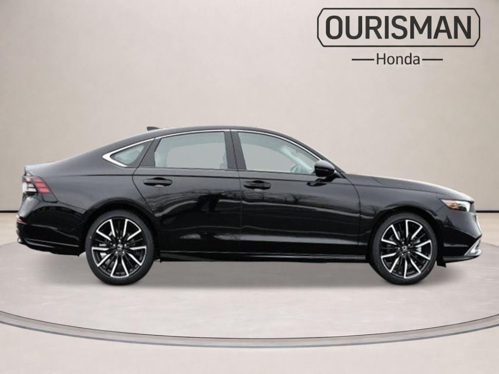 new 2026 Honda Accord Hybrid car