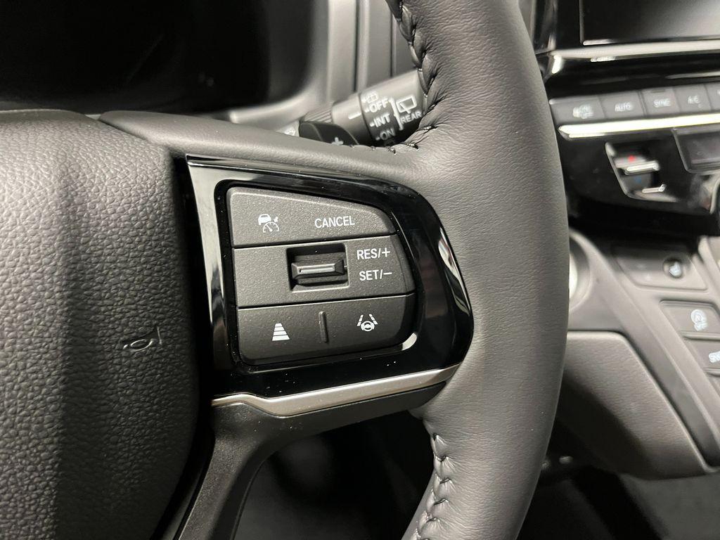 new 2026 Honda Odyssey car, priced at $41,910