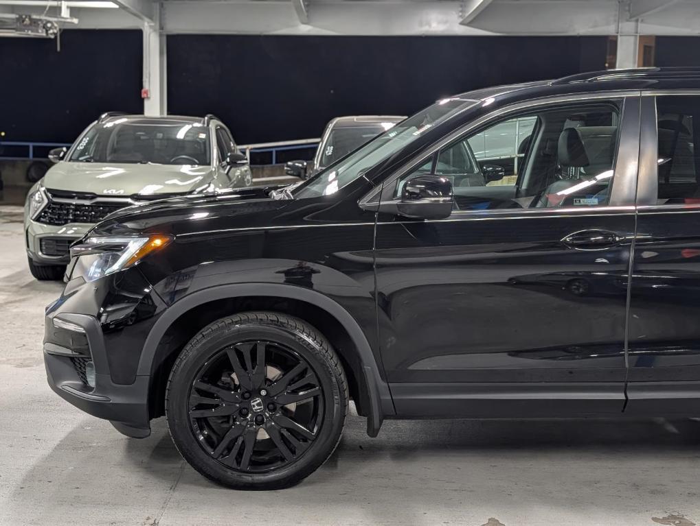 used 2022 Honda Pilot car, priced at $31,295