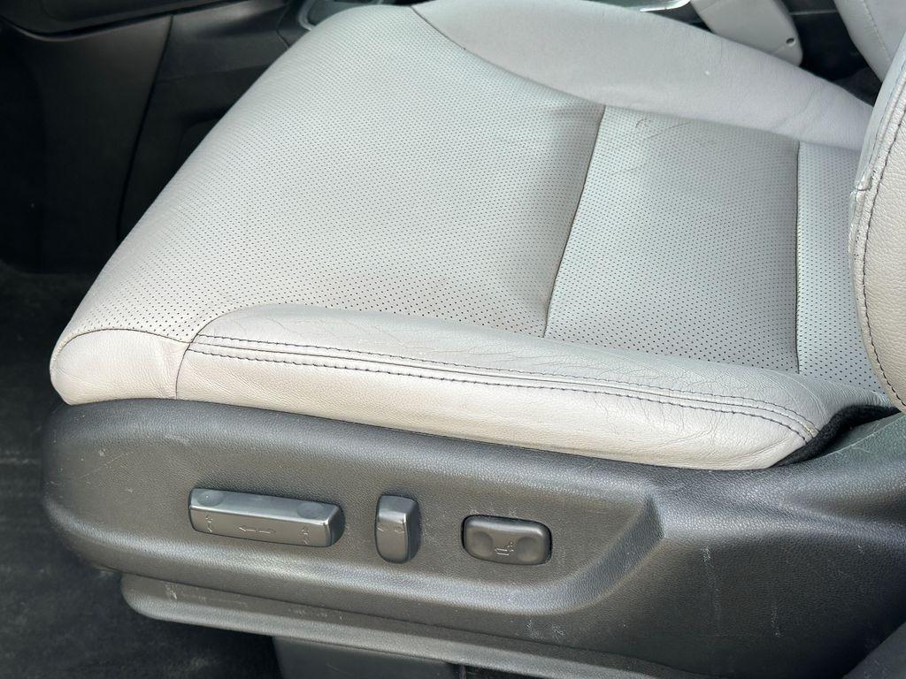 used 2016 Honda CR-V car, priced at $17,295