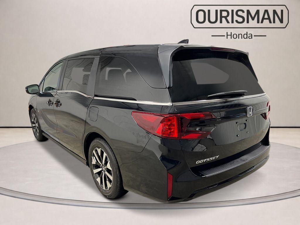new 2026 Honda Odyssey car, priced at $41,636
