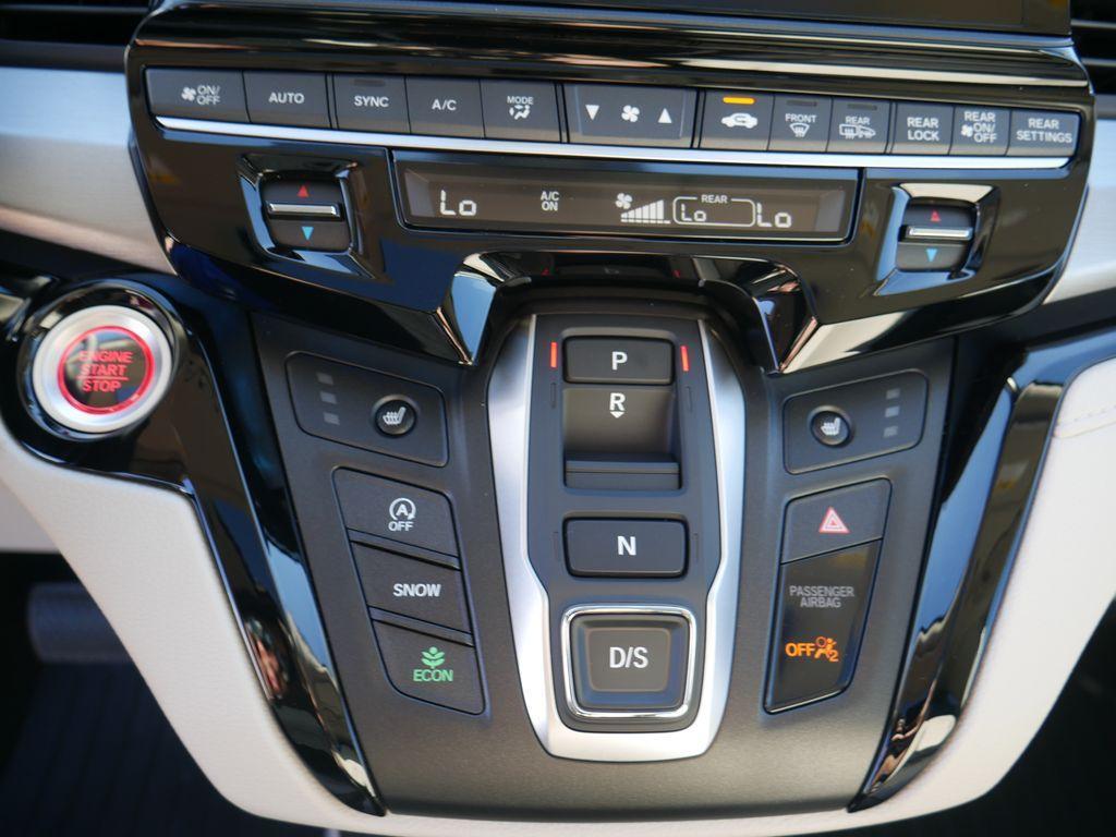 new 2026 Honda Odyssey car, priced at $46,105